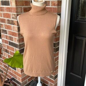 Anne Klein‎ Sleeveless Lightweight Sweater With Turtleneck